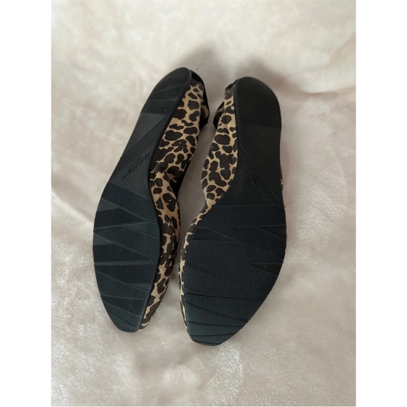 Salvatore Ferragamo Leopard Print Ballet Flat - Picture 3 of 7